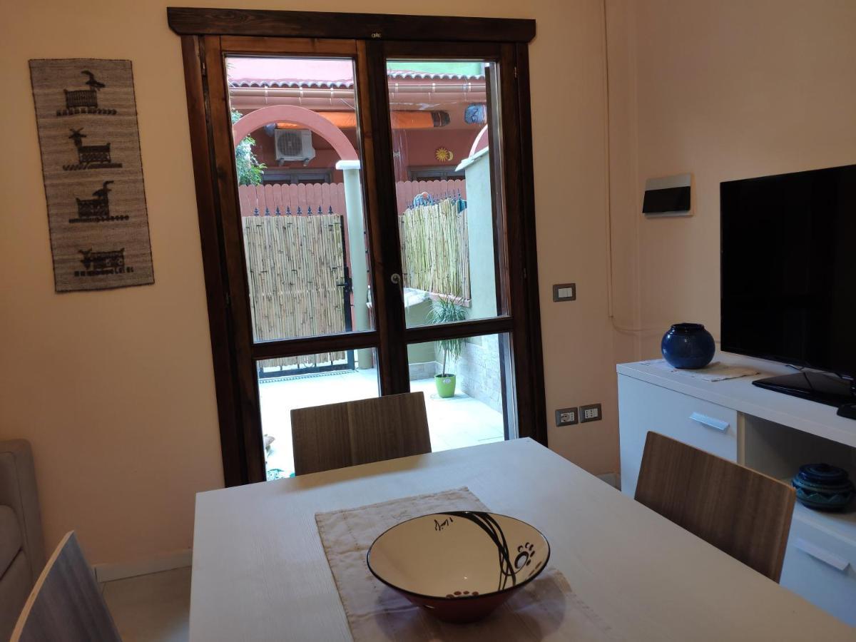 La Casa Dei Poeti Vila Villasimius Exterior foto