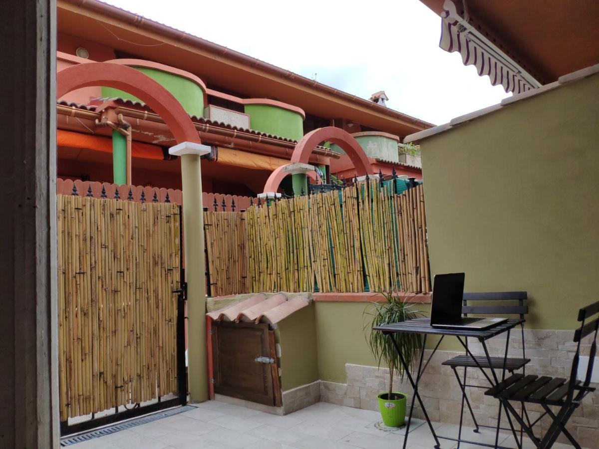 La Casa Dei Poeti Vila Villasimius Exterior foto