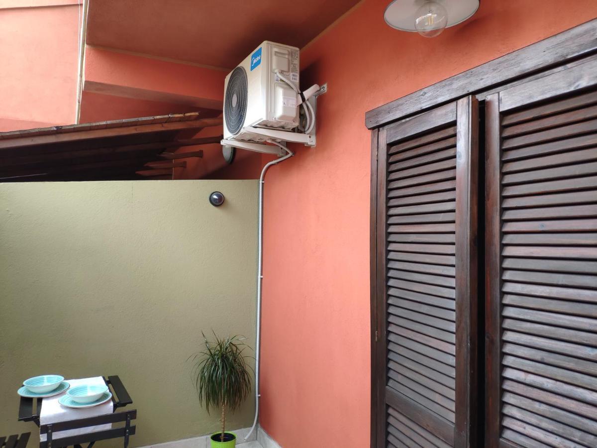 La Casa Dei Poeti Vila Villasimius Exterior foto